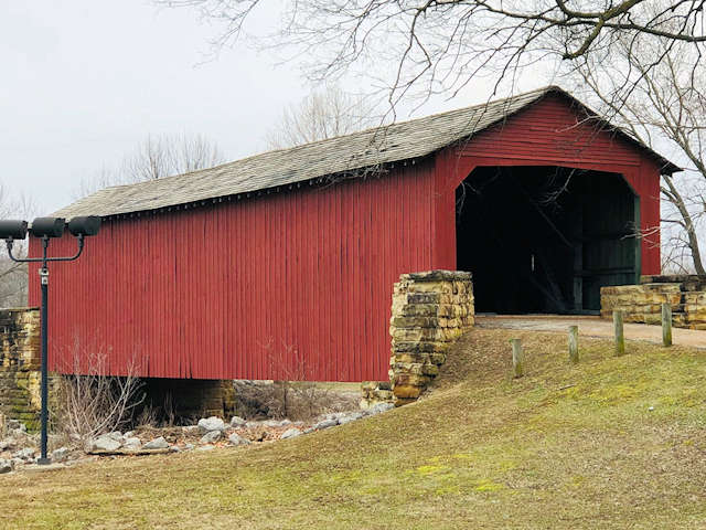 Experience Several Covered Bridges Throughout ILLINOISouth