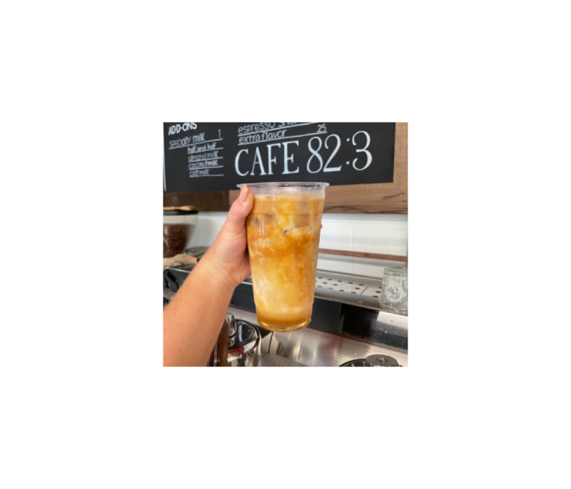 Cafe 82:3